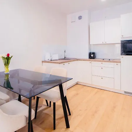 Apart111 - Garden Appartement Kołobrzeg