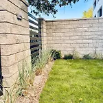 Apart111 - Garden *